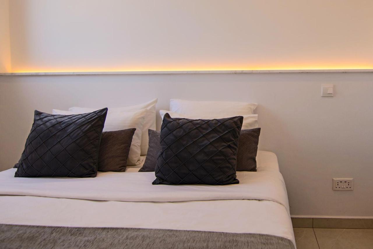 Апартаменты Phaedrus Living - Seaside Executive Flat Harbour 207 Пафос Экстерьер фото